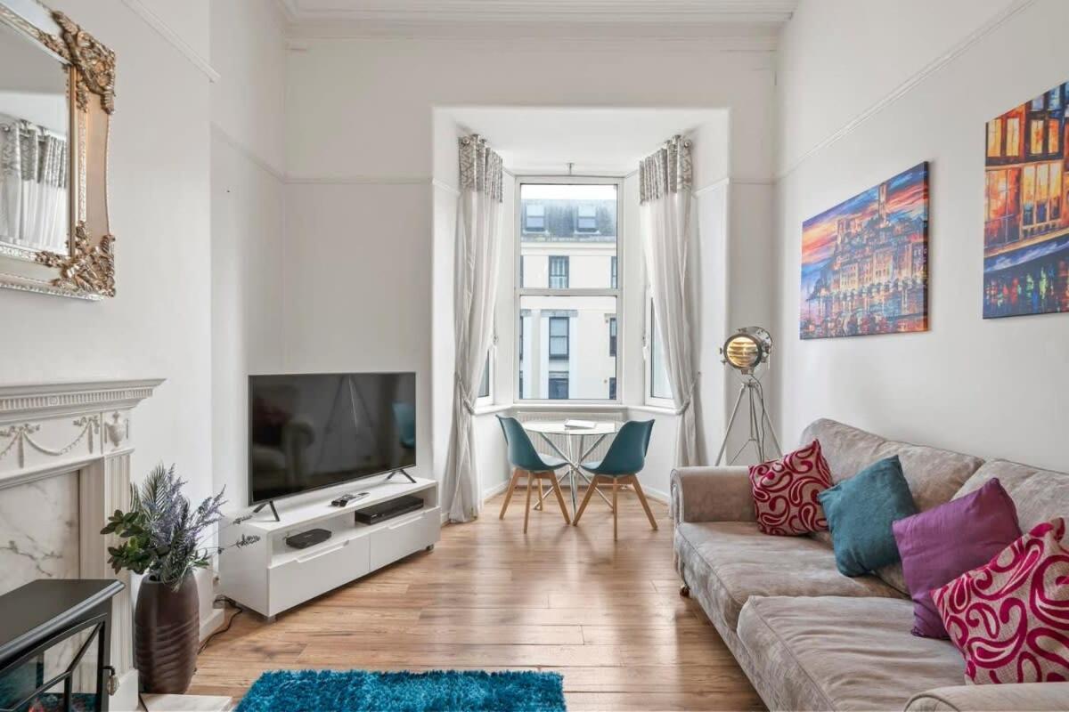 Apartment Modern Flat On The W Private Parking *